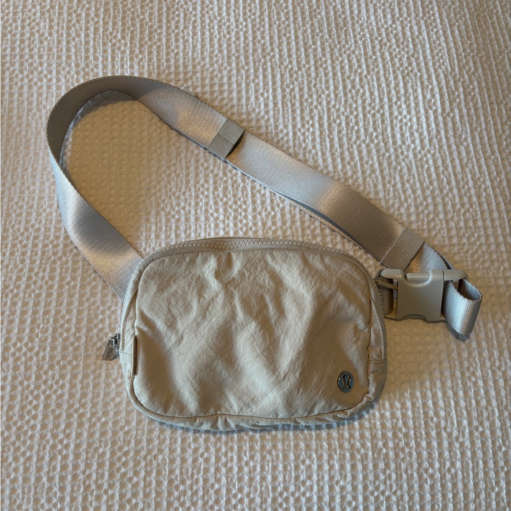 Lululemon Belt Bag
